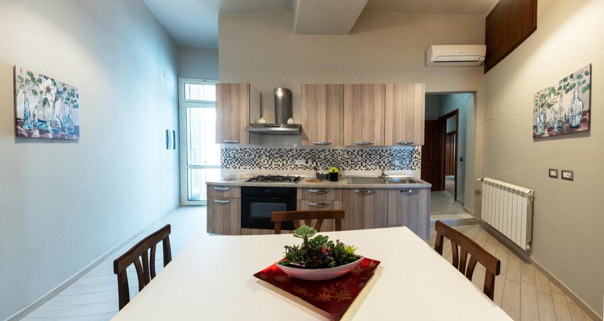 Conte Cavour Hotel Месина Екстериор снимка