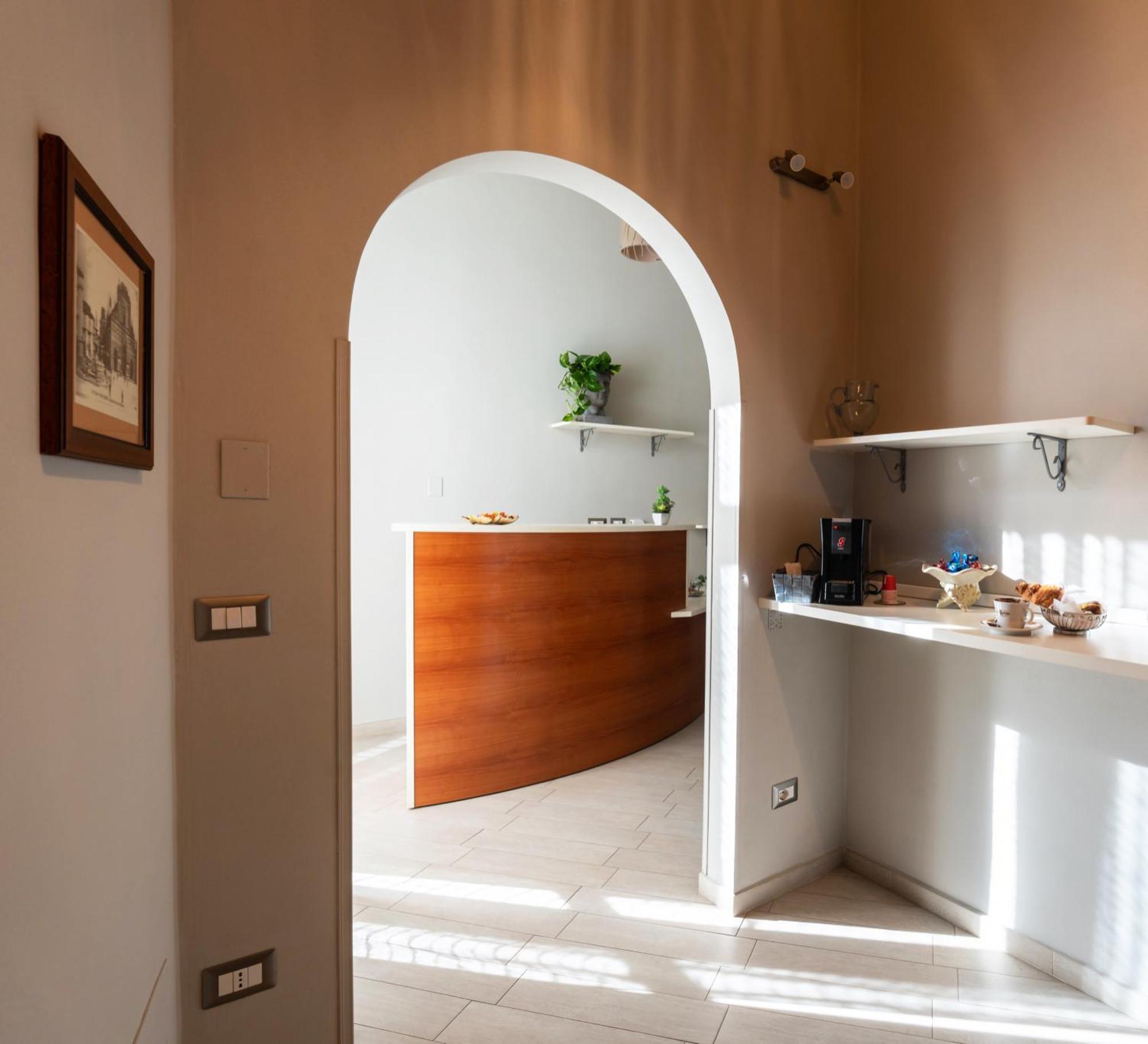 Conte Cavour Hotel Месина Екстериор снимка