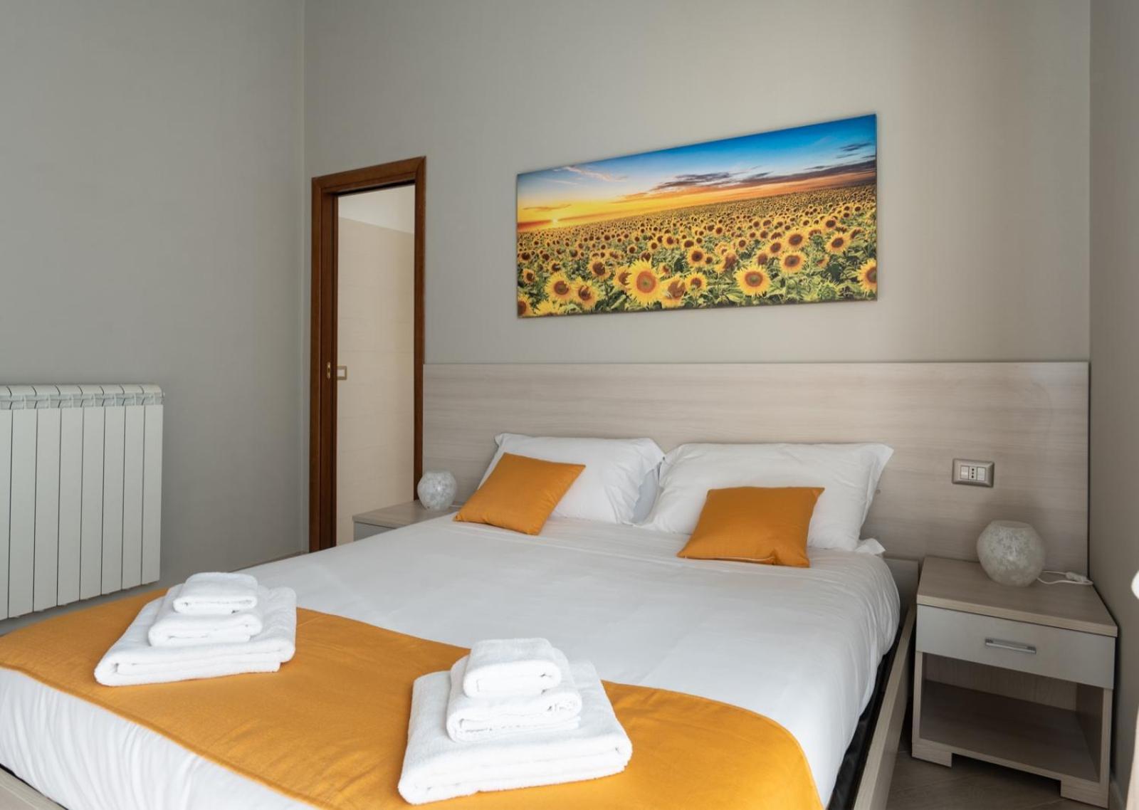 Conte Cavour Hotel Месина Екстериор снимка